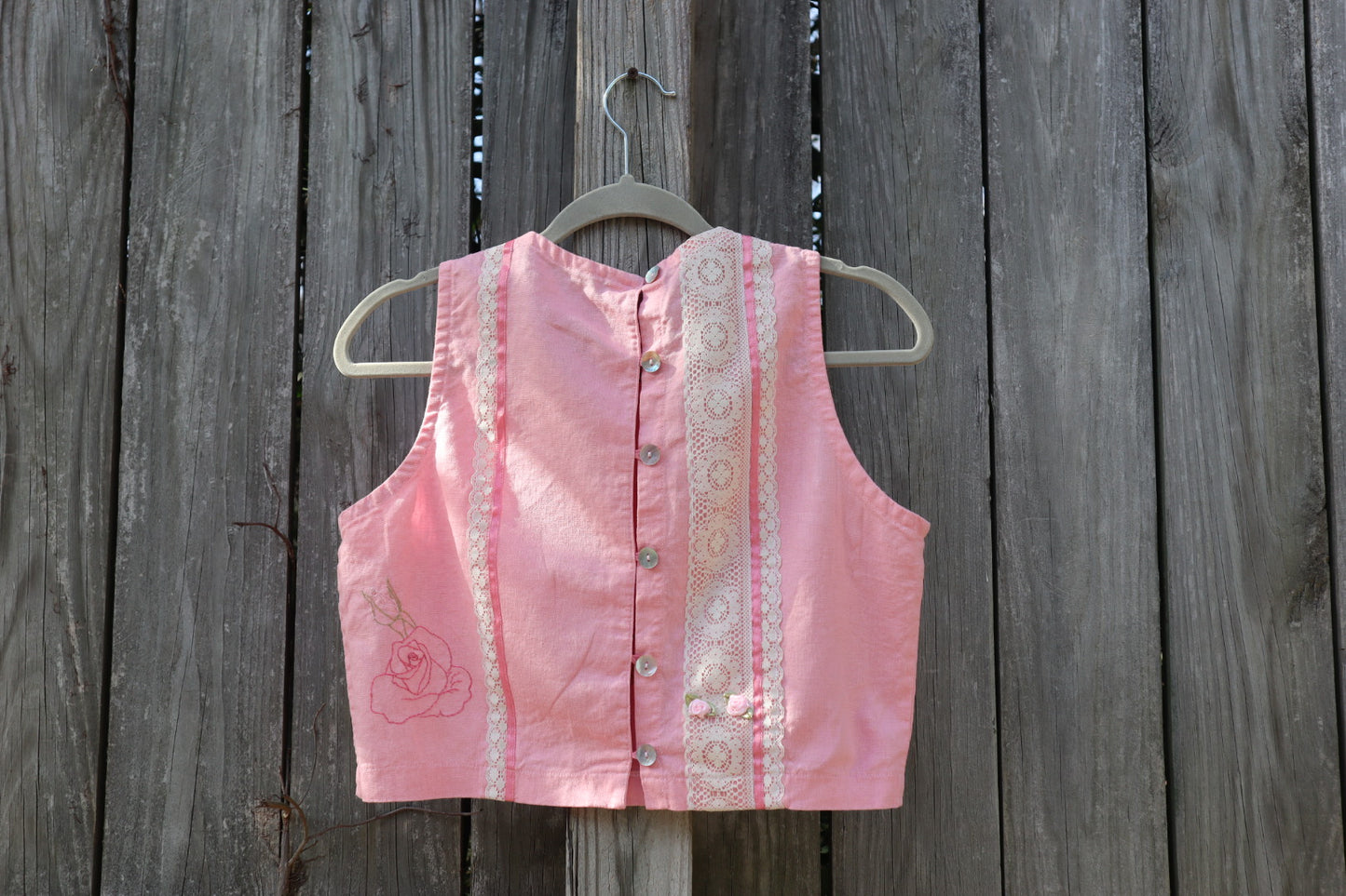 "La Flor" Pink Embroidered Crop Top