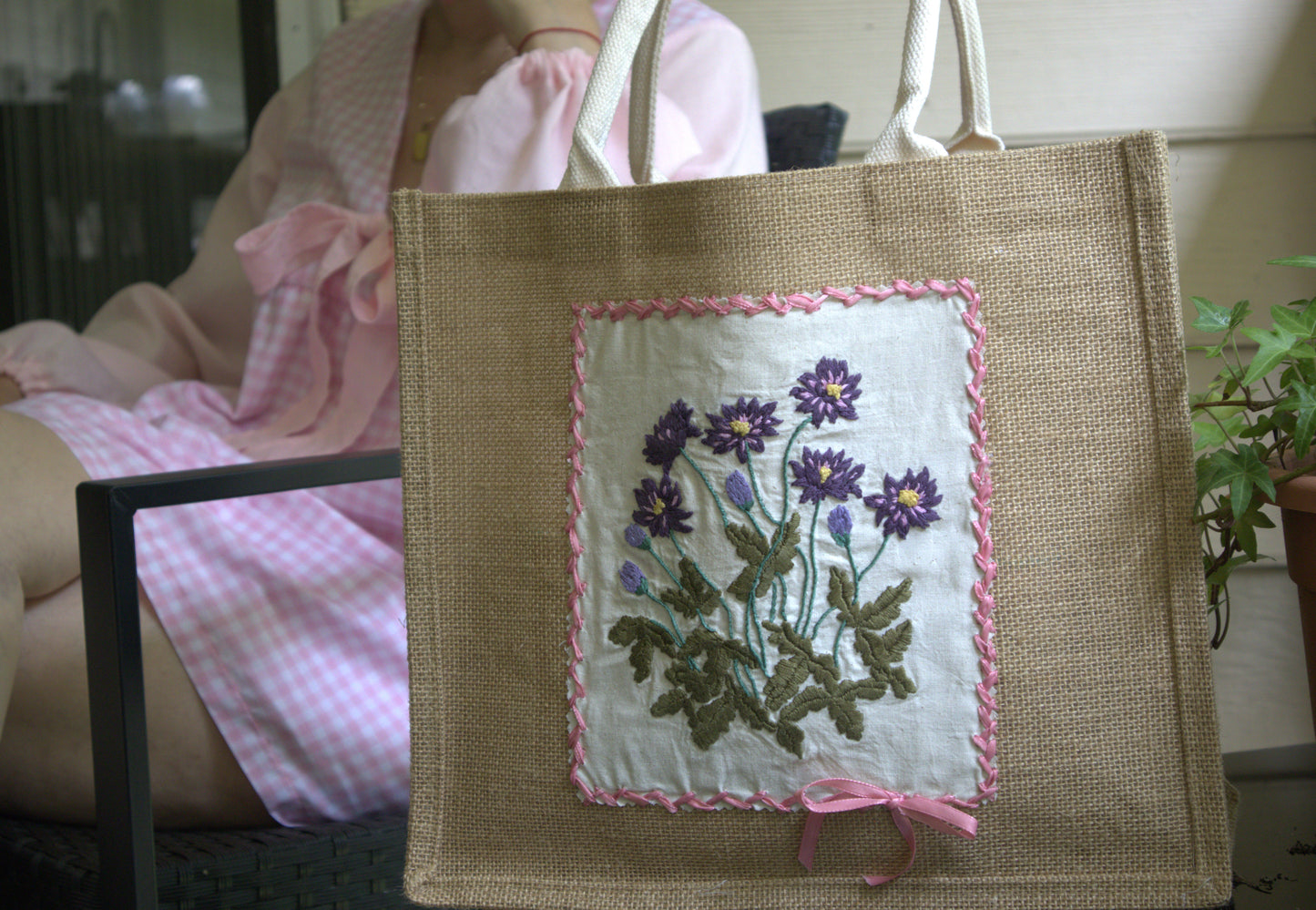 "A Floral Dream" Jute Tote Bag